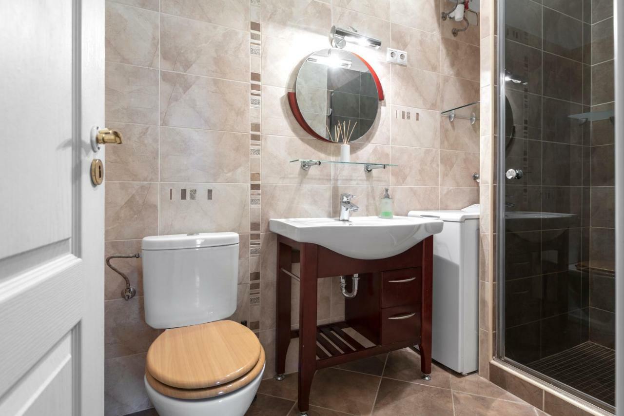 Lucifer Apartment Budapest Ngoại thất bức ảnh